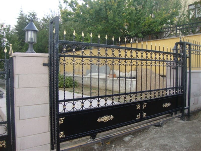 Ferforje Garaj Kapısı